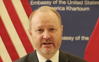 السفير الأمريكي في الخرطوم جون غودفري