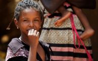 طفلة نازحة في السودان