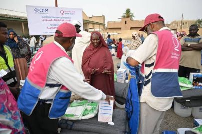  قطر الخيرية توزع مواد إيوائية بشراكة مع الهجرة الدولية في السودان