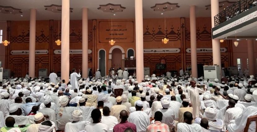 مسجد الفاشر العتيق لدى افتتاحه